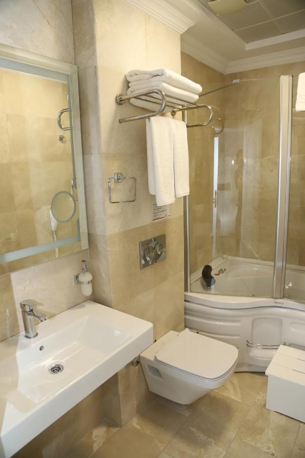 Novus Hotel Istanbul Istambul Exterior foto